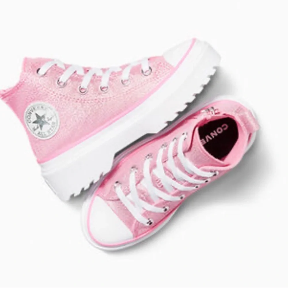 CONVERSE Chuck Taylor All Star Lugged Lift‎ Platform Prism Glitter size 3.5 girl